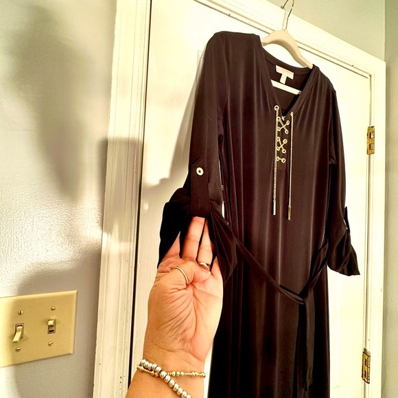 🖤💁‍♀️SIMPLY STUNNING MICHAEL KORS BLACK MAXI DRESS SIZE LARGE WITH GOLD DETAIL - Picture 6 of 13